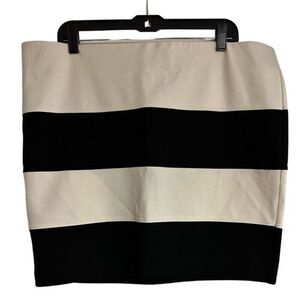 Loft Black Stripe Bodycon Mini Skirt Size XL NWT